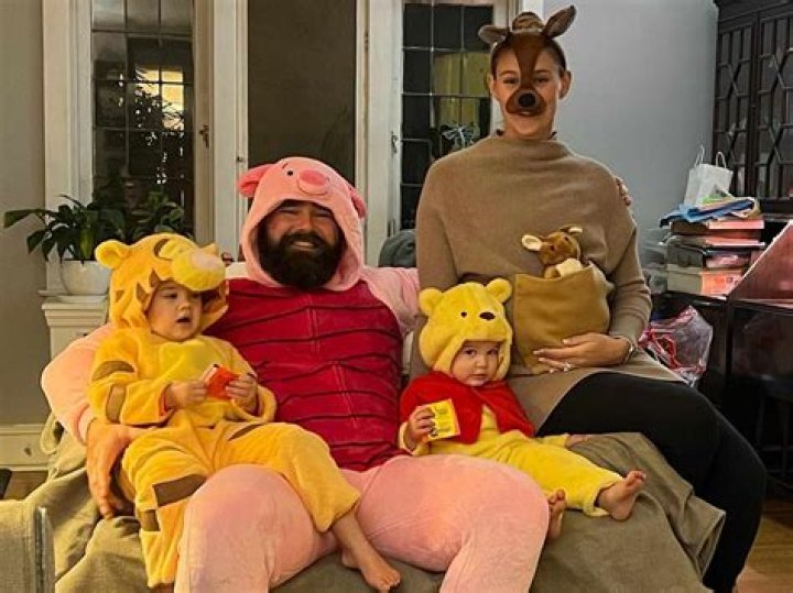 Exploring The Family Life Of Dansby Swanson: Does He Have A Kid?