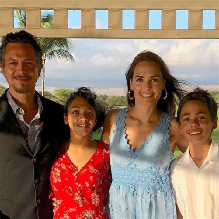 Exploring The Life Of Benjamin Bratt And Family