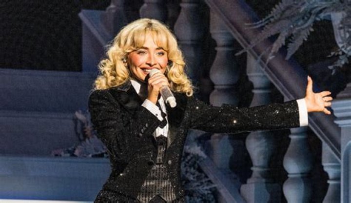 Sabrina Carpenter's Captivating Career: From Disney Star To Pop Sensation