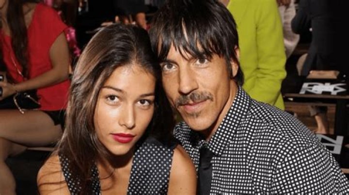 Unraveling The Mystery Of Anthony Kiedis' Girlfriend: 19 Years Of Love And Life