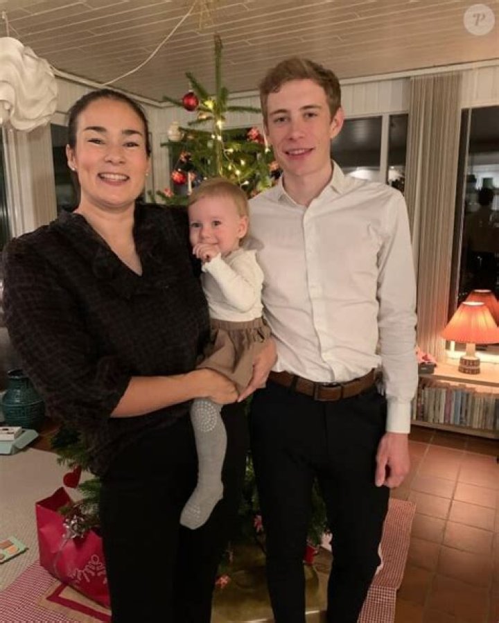 Unveiling The Enigma: Vindegaard Height And His Journey