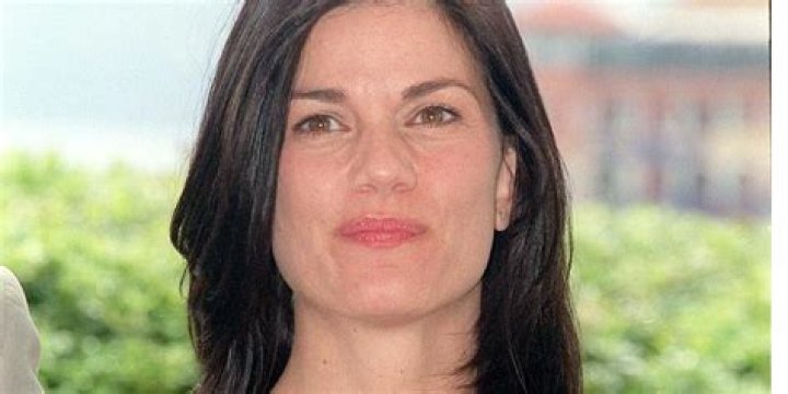 Where Is Linda Fiorentino Now? A Journey Through Her Life And Career